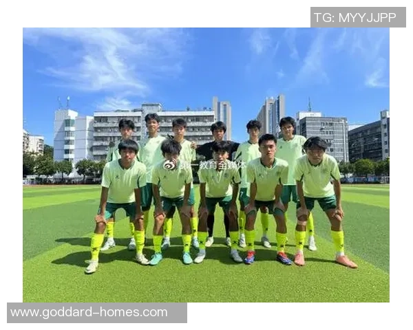 翠园中学足球明星的成长之路与辉煌成就揭秘
