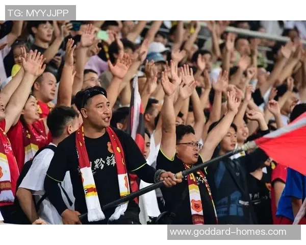 足球明星精彩瞬间引爆全场观众热情尽享激情四射的绿茵盛宴