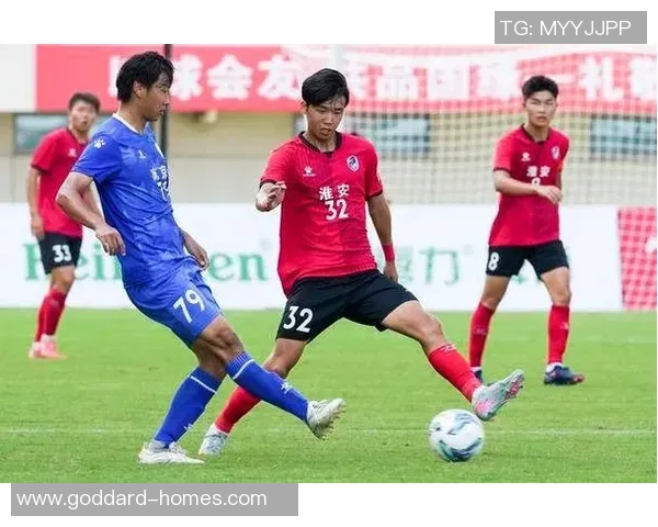 足球巨献:探秘南京足球队的力量 足球巨献:探秘南京足球队的力量